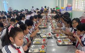 Tăng cường đảm bảo an toàn thực phẩm trong trường học